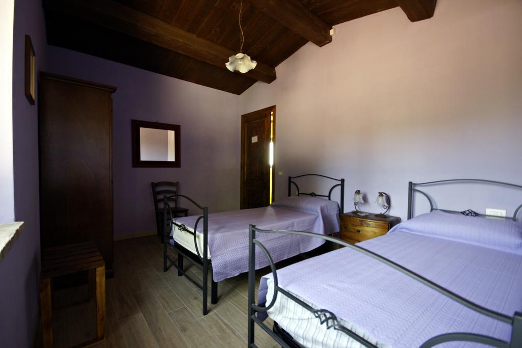 Farm stay Locanda Della Rocca